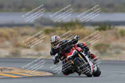 media/Jan-15-2023-SoCal Trackdays (Sun) [[c1237a034a]]/Turn 16 (120pm)/